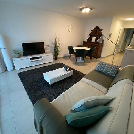 Gezellig Modern Appartement Met Optie Garagebox En In De Buurt Van Strand, Winkels En Restaurants Oostende Dış mekan fotoğraf