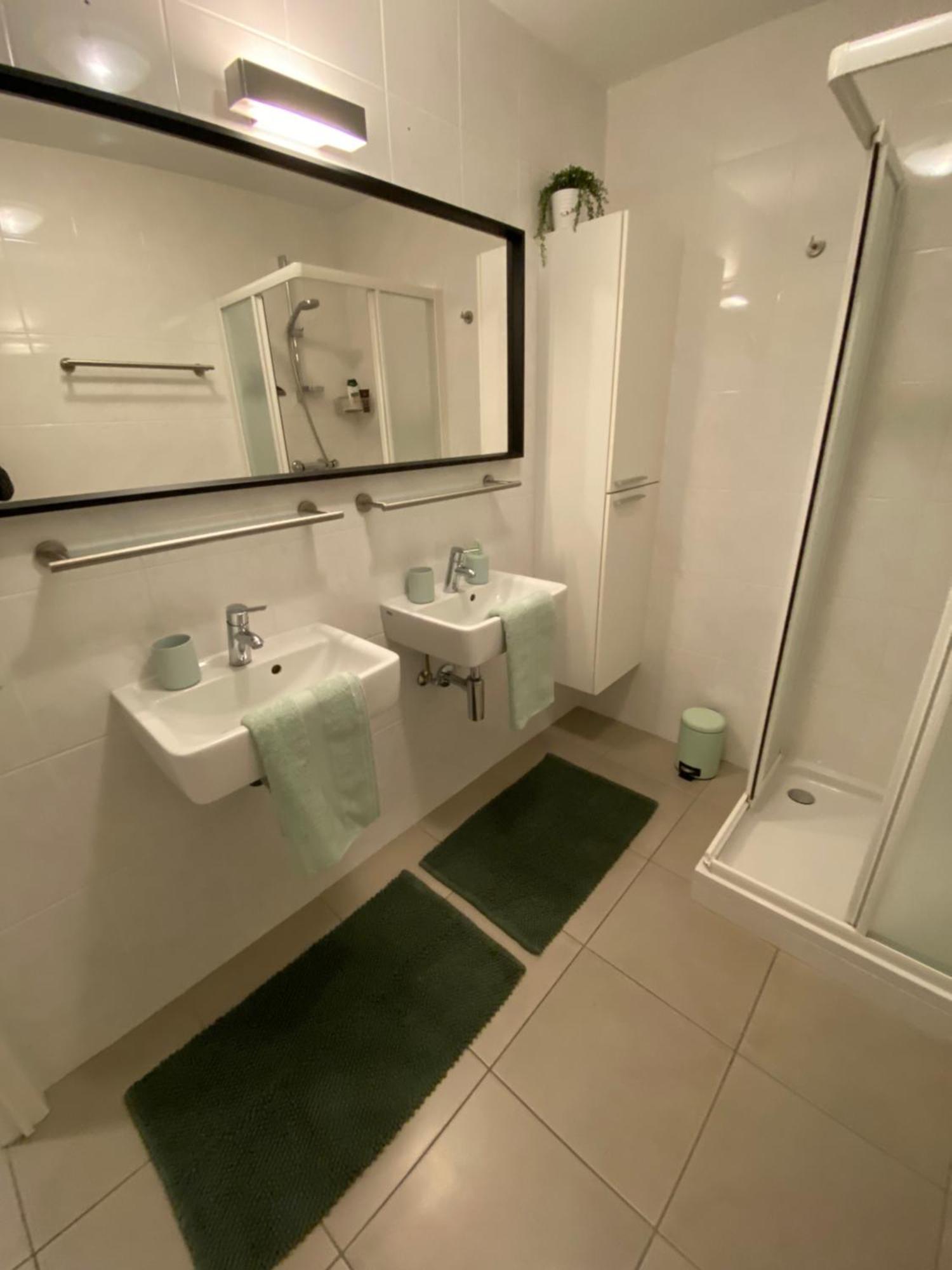 Gezellig Modern Appartement Met Optie Garagebox En In De Buurt Van Strand, Winkels En Restaurants Oostende Dış mekan fotoğraf
